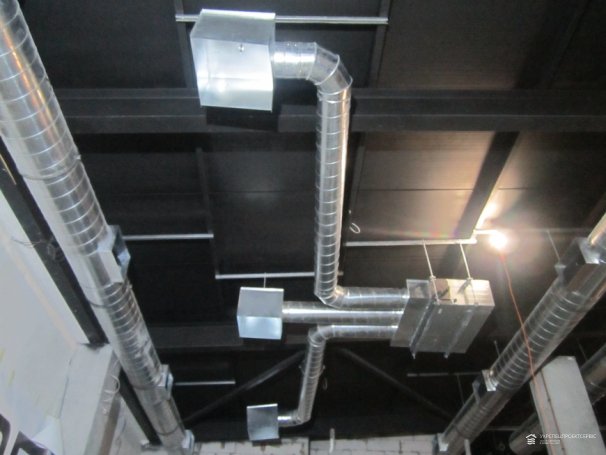 Монтаж припливно-витяжної системи вентиляції та системи кондиціювання «АЙКОНКАРС»